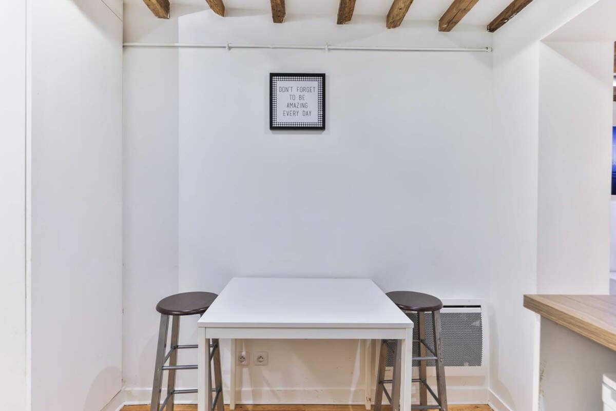 Dazzling Studio Caire Paris Exterior foto
